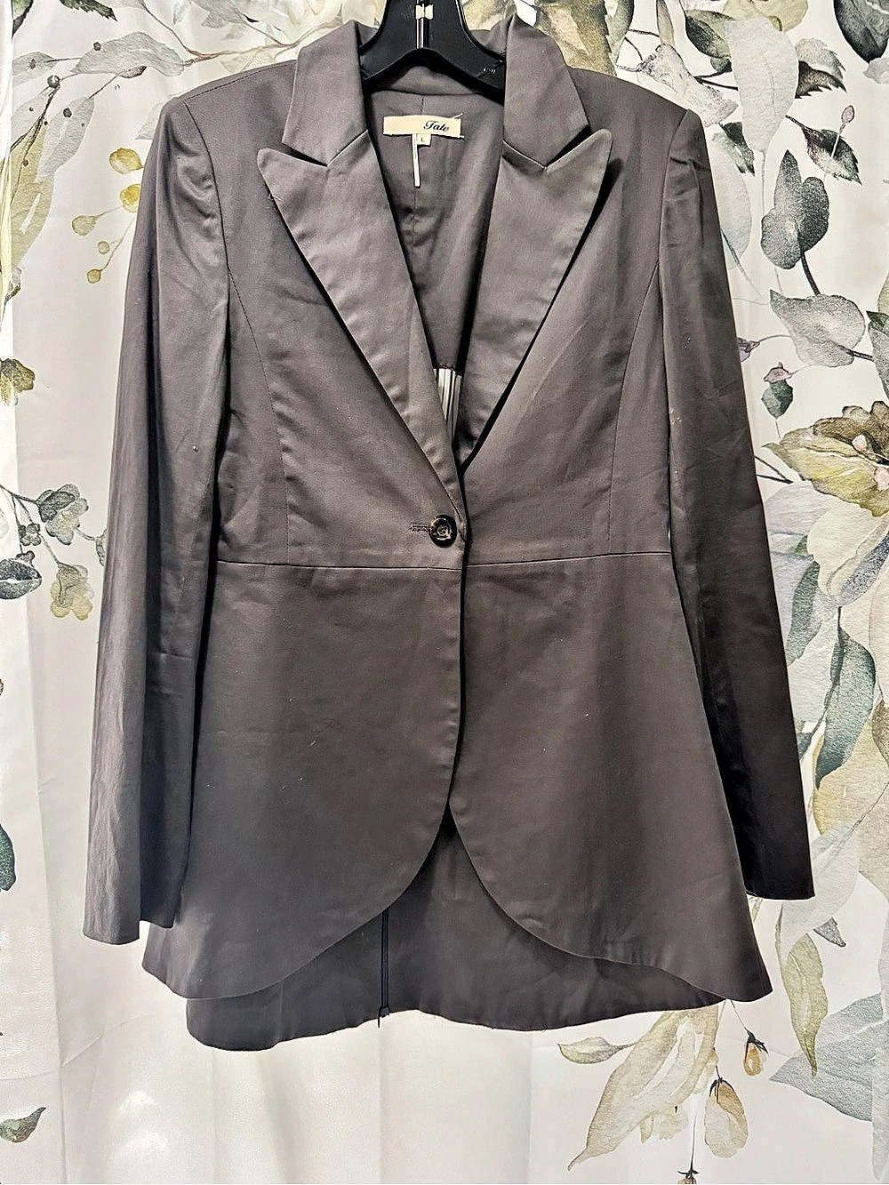 Fate Gray Blazer